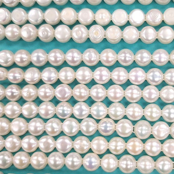 FRESHWATER PEARL BUTTON 2 HOLE 8.5-9MM WHITE